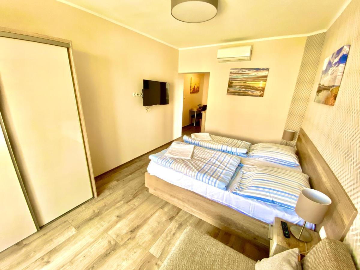 Unio Vendeghaz 1 Apartment ชิโอฟก ภายนอก รูปภาพ